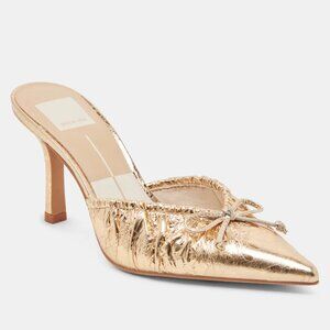 NEW DOLCE VITA Distressed Leather Heels in gold 1225 3t2